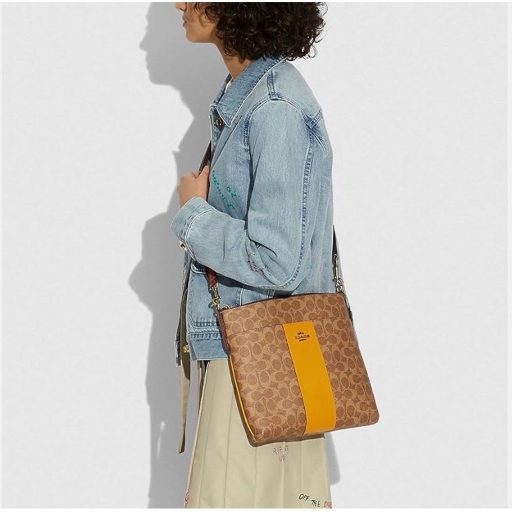 COACH Womens Kitt Messenger Crossbody In Colorblock Signature Tan & Mustard
